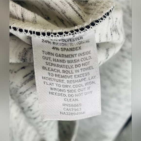 HALOGEN Short Sleeve Pocketed Dress - Picture 6 of 6